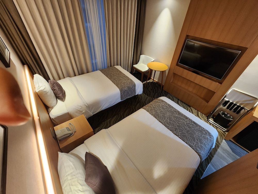 Seogwipo JS Hotel Standard Twin Room (No View) 5