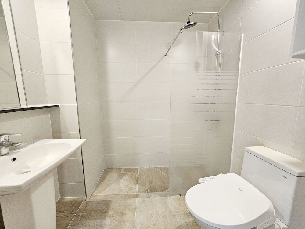 undefined Jeju Hill Hotel 8