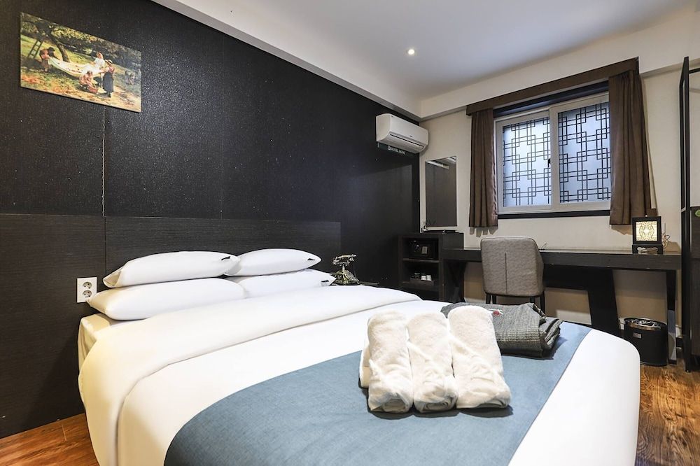 Suwon Dono1796 Hotel Business Double Room, 1 Double Bed, Non Smoking, City View 2