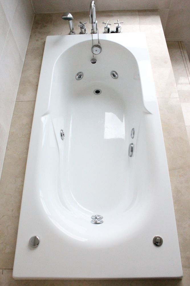 Jetted Tub