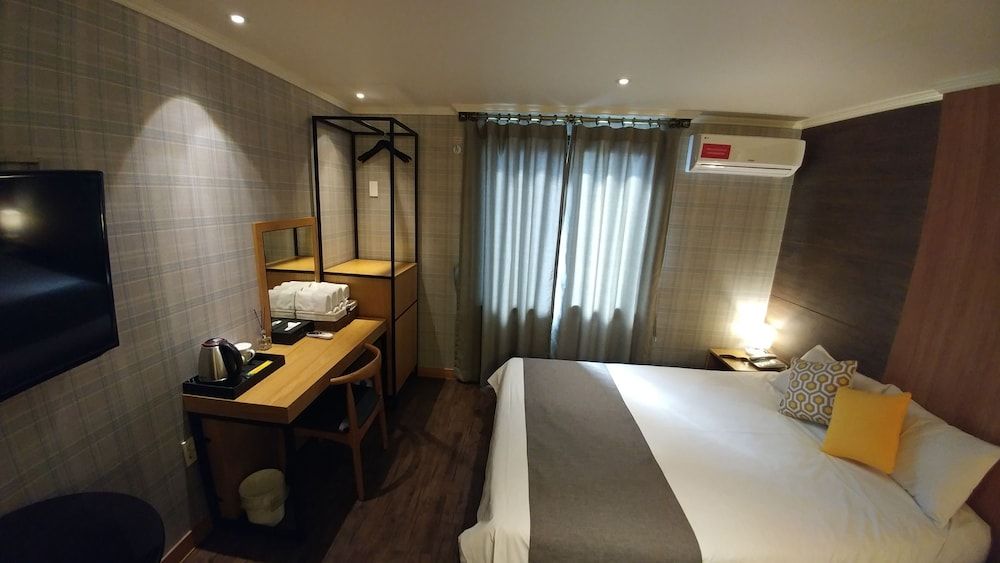 Hotel Tong Yeondong Jeju Standard Double Room 4