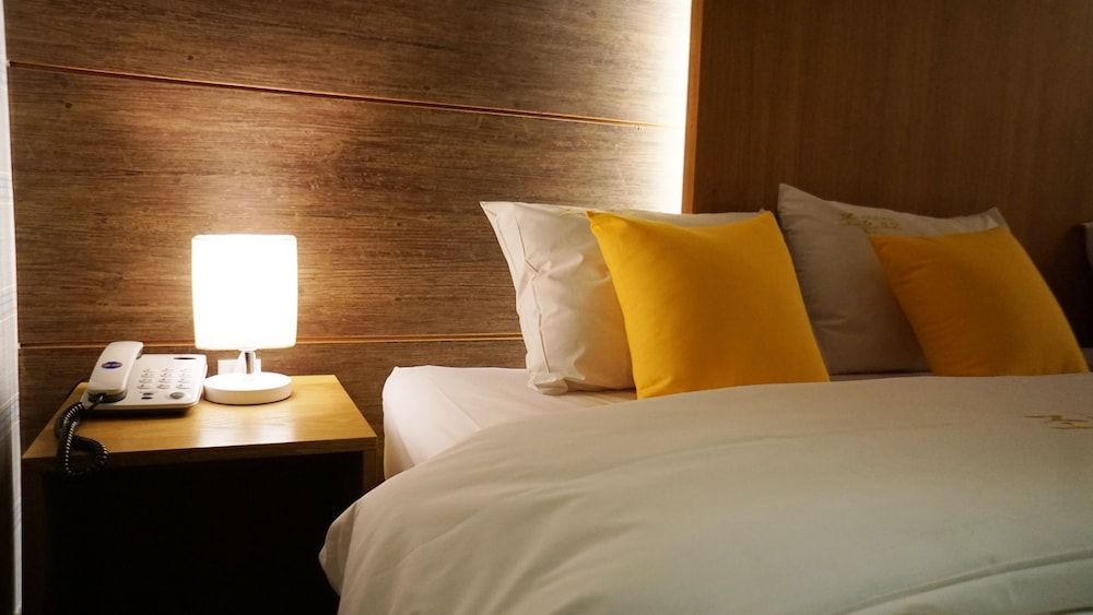 Hotel Tong Yeondong Jeju Standard Double Room 6