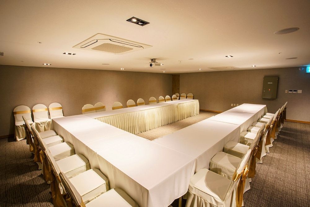 undefined Utop Ubless Hotel Jeju Hamdeok 8