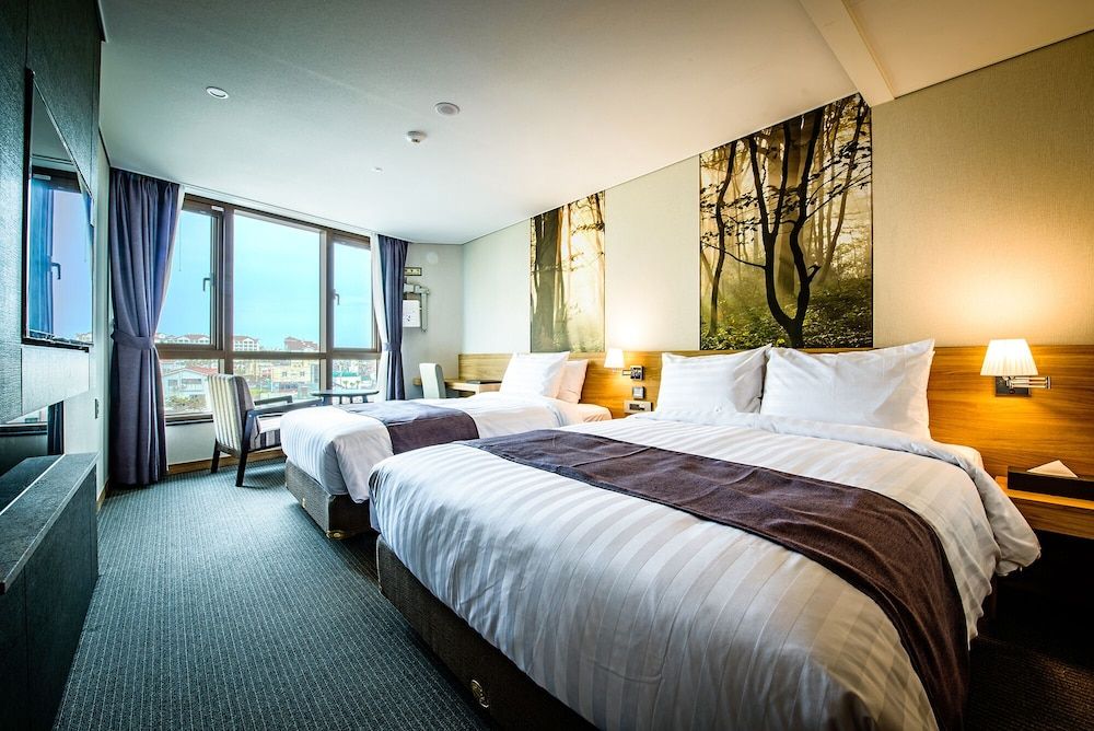 undefined Utop Ubless Hotel Jeju Hamdeok 7