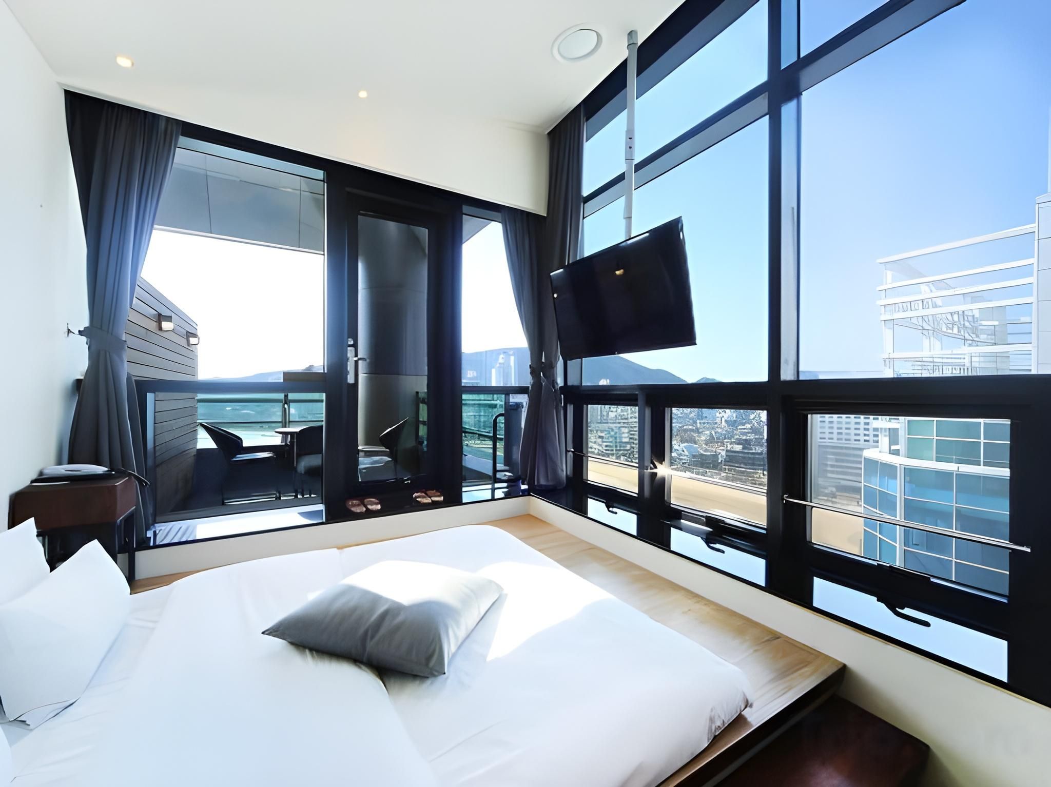 H Avenue Hotel Gwangalli branch