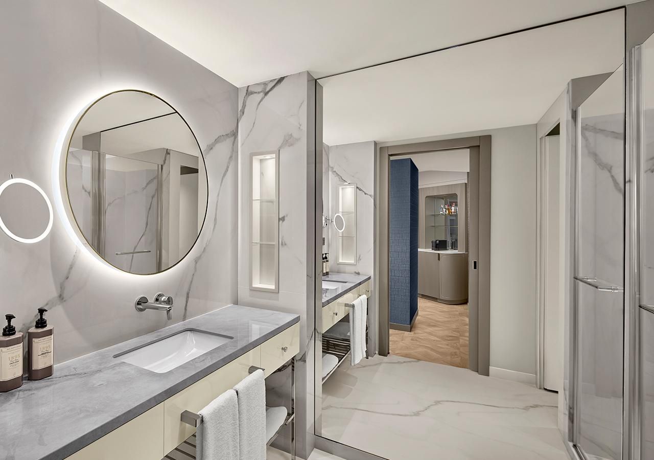 Mediterranean Suite with Living Room