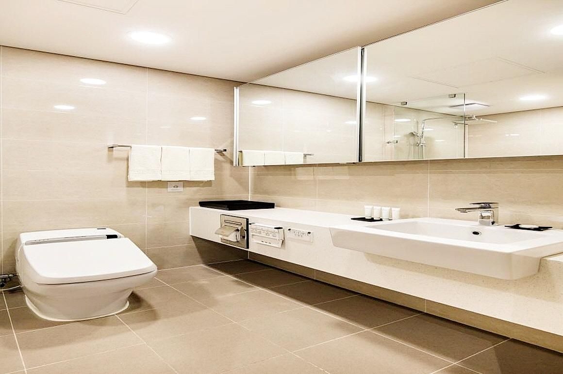 Golden Tulip Incheon Airport Hotel & Suites Residence Connecting Suites 3
