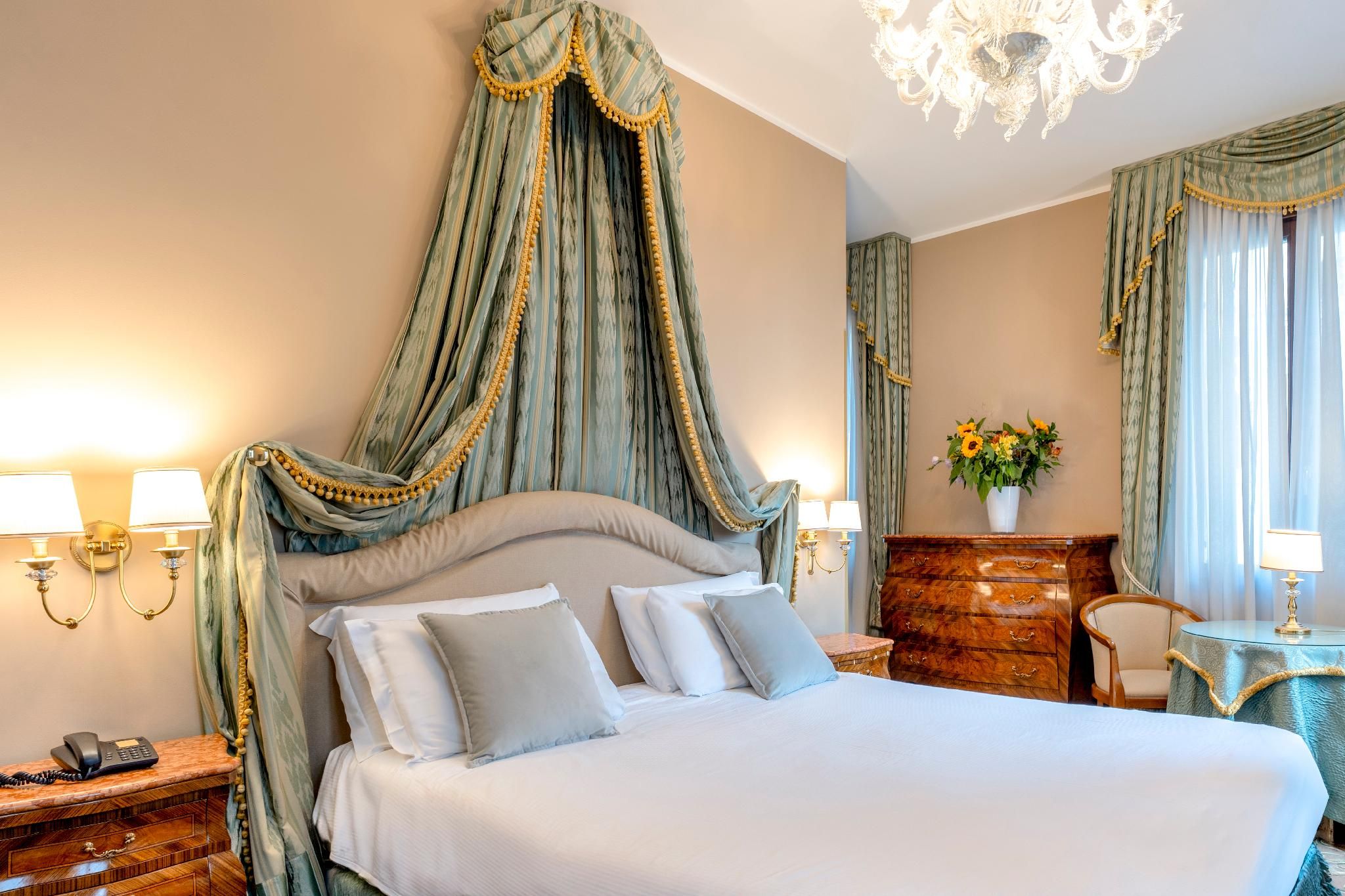 Casanova Bridge View Junior Suite