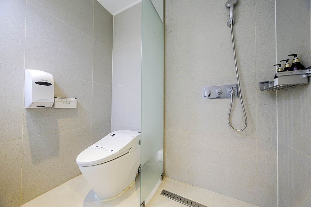 Hotel Myeongjak Deluxe Room 10