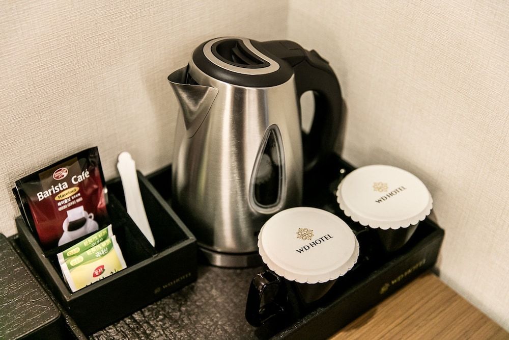 WD Hotel Deluxe Double Room 6