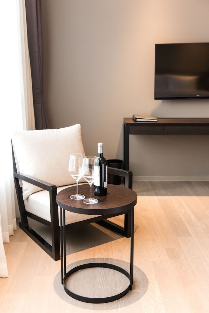 Hotel Nanta Jeju Deluxe Double Room, 1 King Bed, Mountain View 16