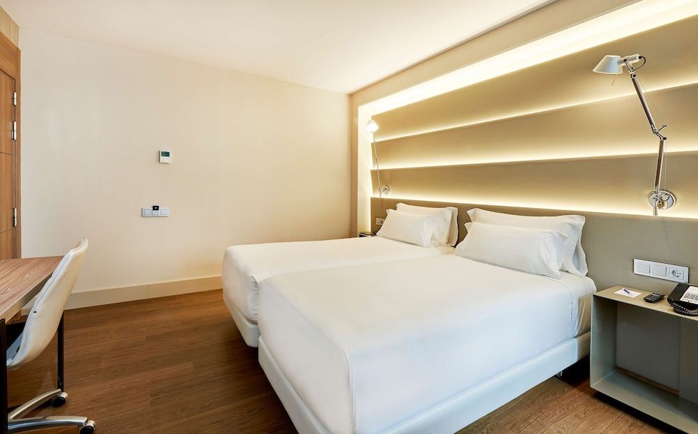 undefined NH Sants Barcelona 3