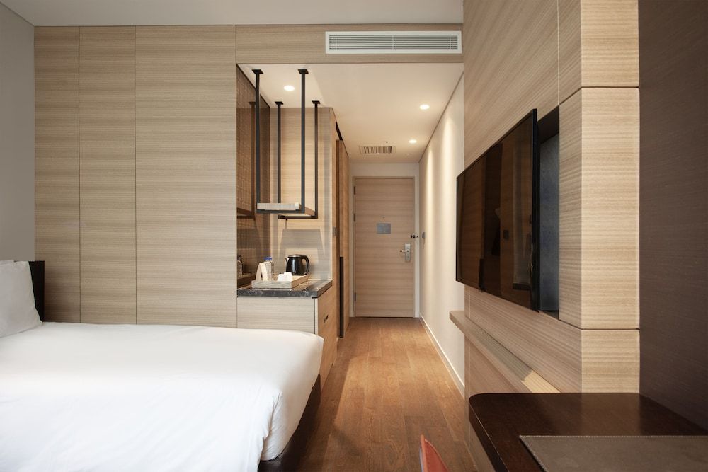 Crown Park Hotel Standard Twin Room