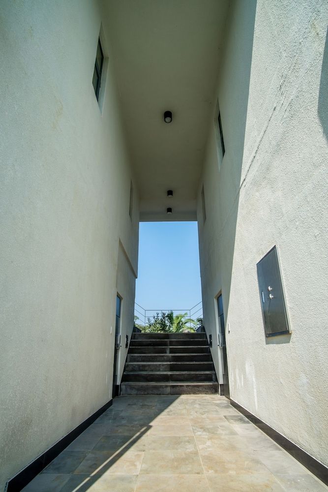 undefined Poema Stay 3