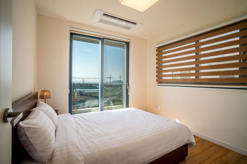 Poema Stay 2 Bed Room Family Suite 4