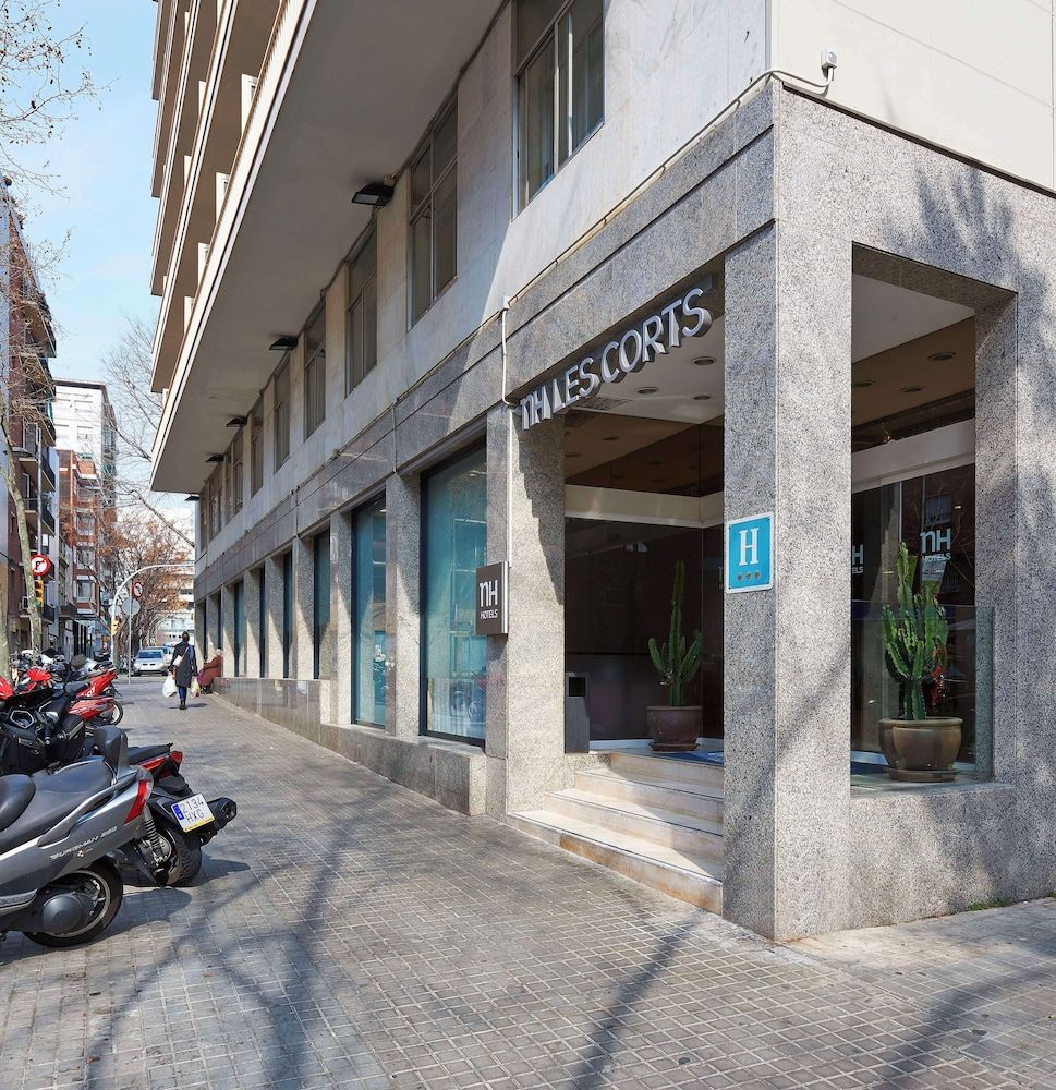undefined NH Barcelona Les Corts 10
