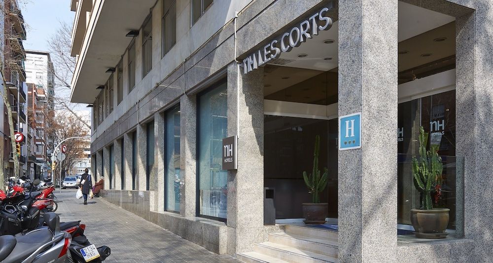undefined NH Barcelona Les Corts 8