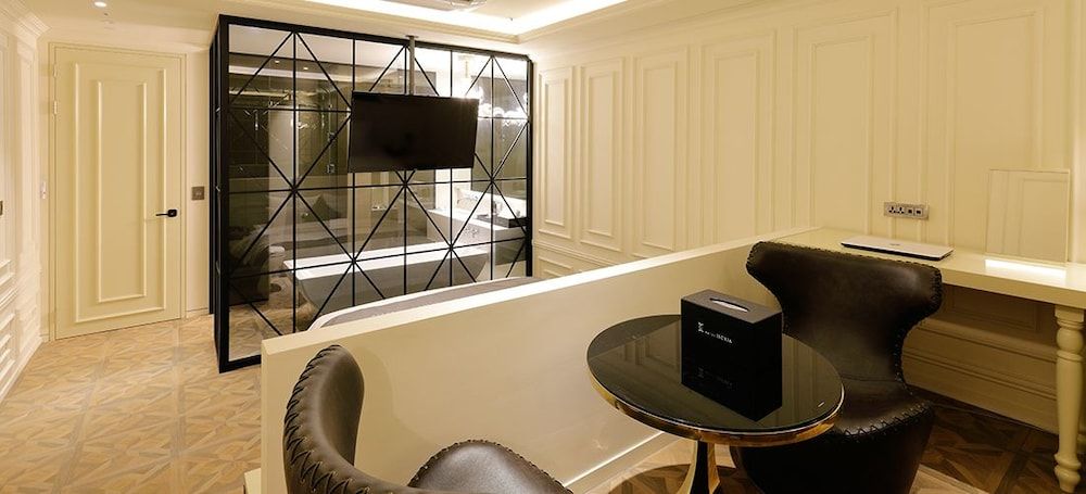 Ischia Hotel Premier Standard(ExtraBedKRW 20000on-site,mixed-gender not allowed for 3 or more pax/Freebreakfast) 10