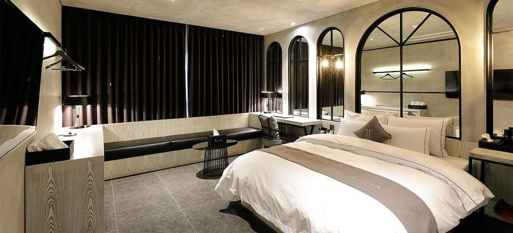 Ischia Hotel Premier Standard(ExtraBedKRW 20000on-site,mixed-gender not allowed for 3 or more pax/Freebreakfast) 3