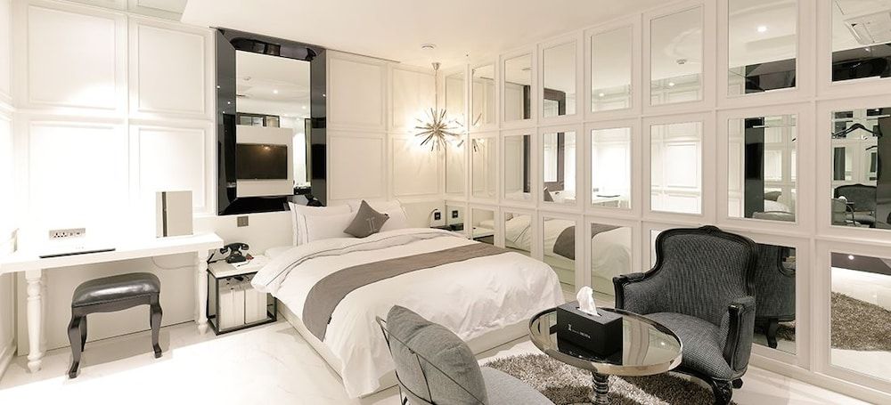 Ischia Hotel Premier Standard(ExtraBedKRW 20000on-site,mixed-gender not allowed for 3 or more pax/Freebreakfast) 2