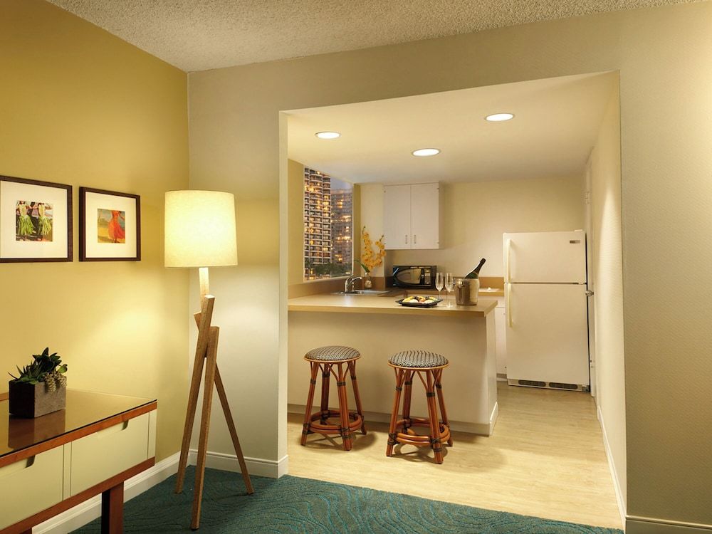 Oasis Hotel Waikiki Executive Suite, 1 Bedroom 5