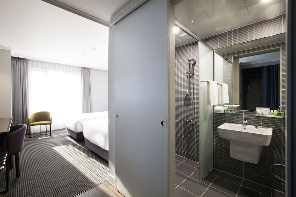 G2 Hotel Myeongdong Business Twin Room 3