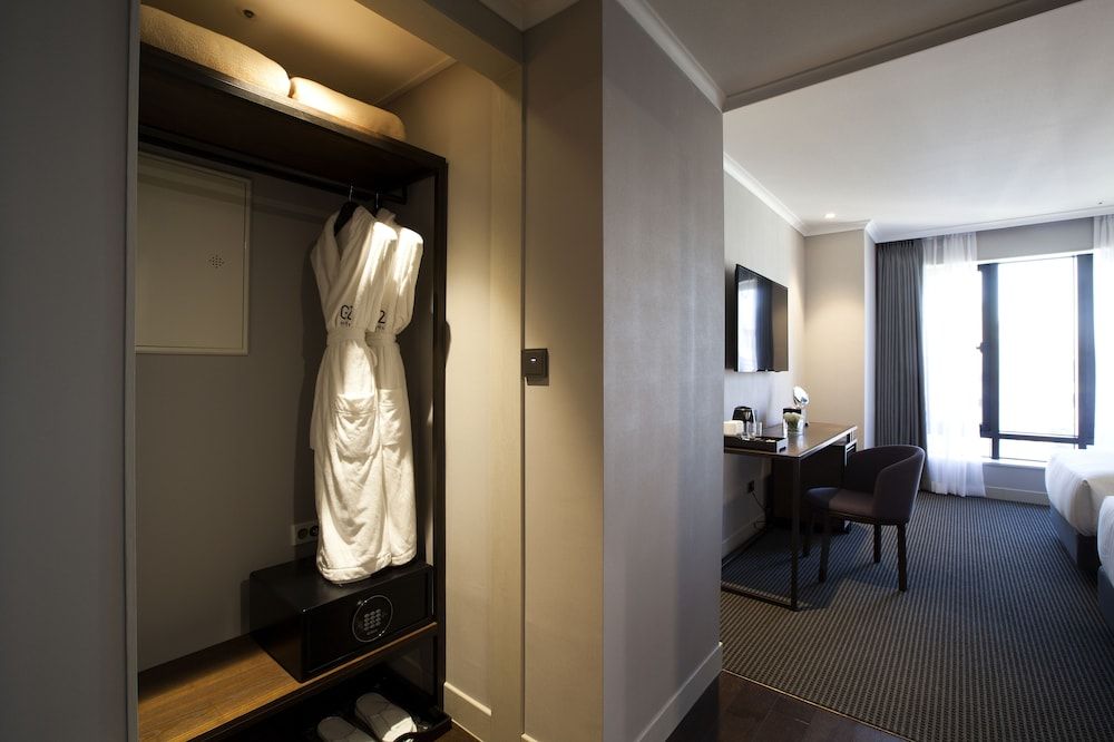 G2 Hotel Myeongdong Business Twin Room 5