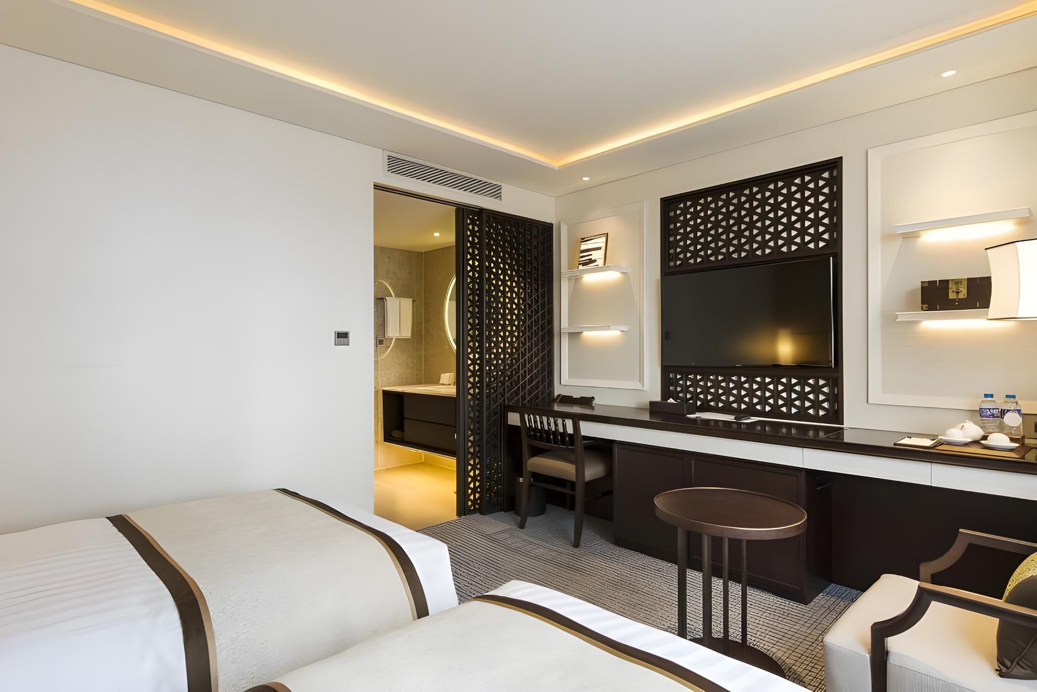 Premier Corner Twin Room