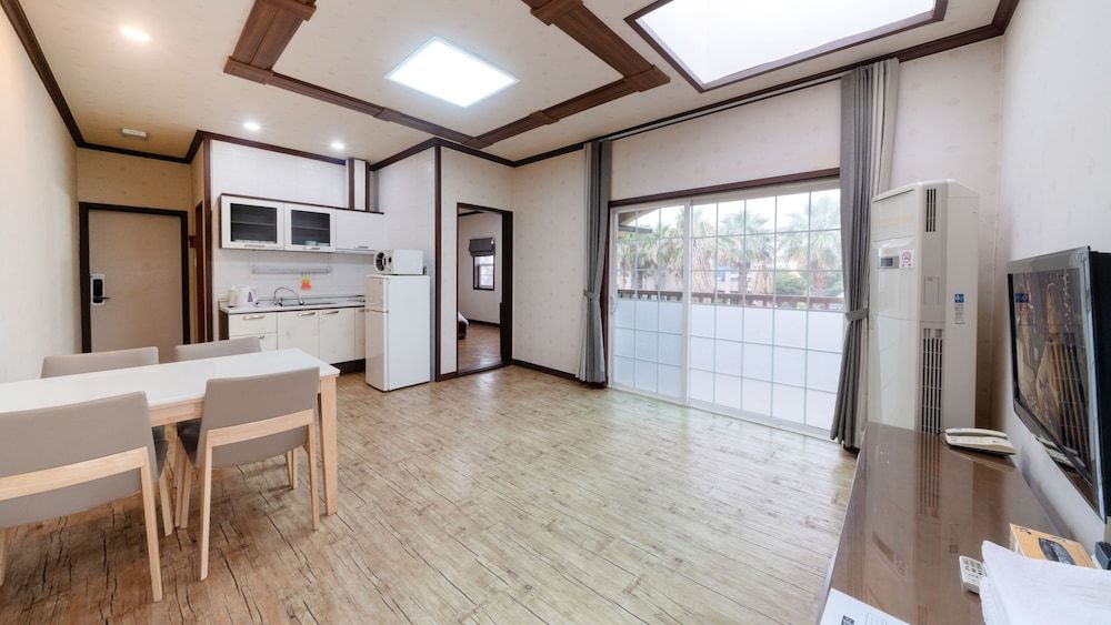 undefined Grim Resort 5