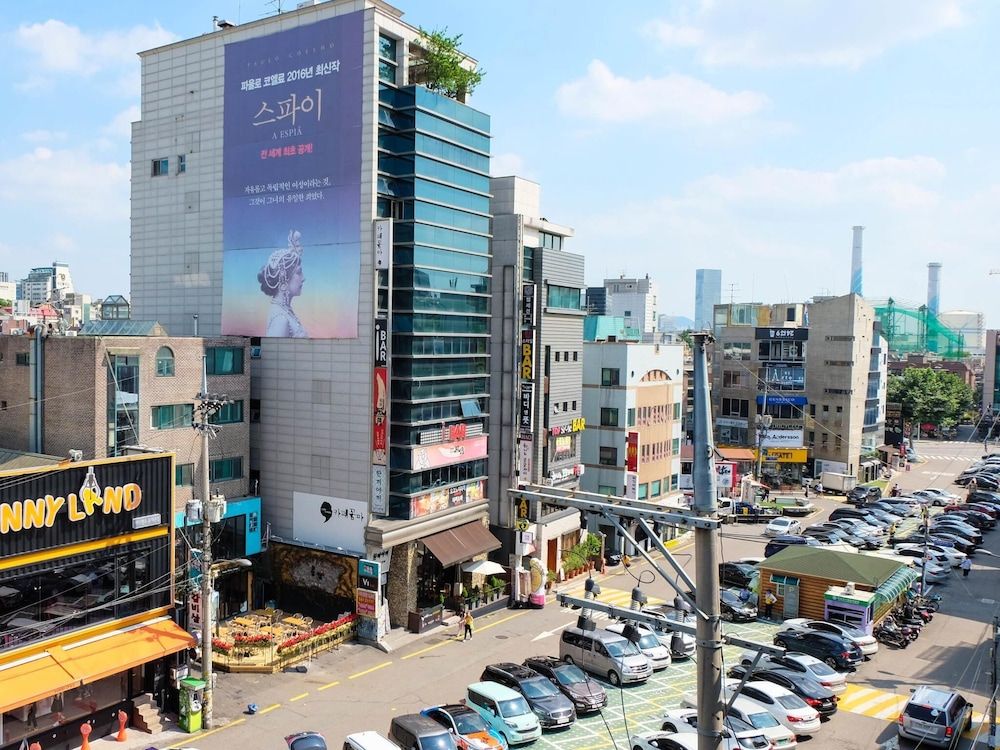 undefined Mamas and Papas Guesthouse and Apartments in Seoul 7