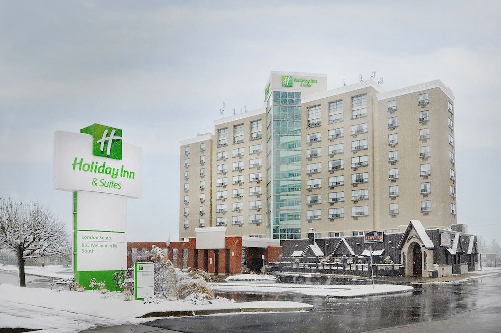undefined Holiday Inn Hotel & Suites London by IHG 6