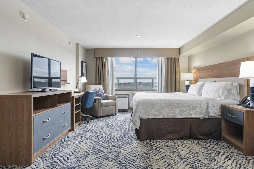 Standard Room, 1 King Bed