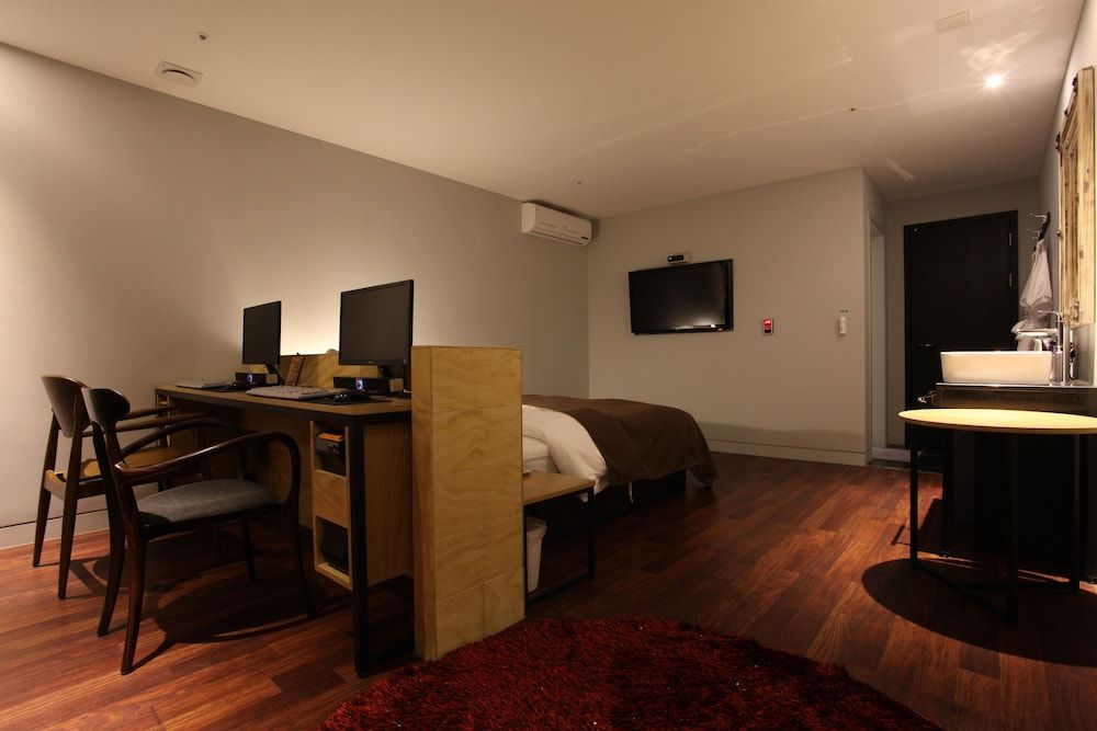 Hotel Banwol Premium Room 11