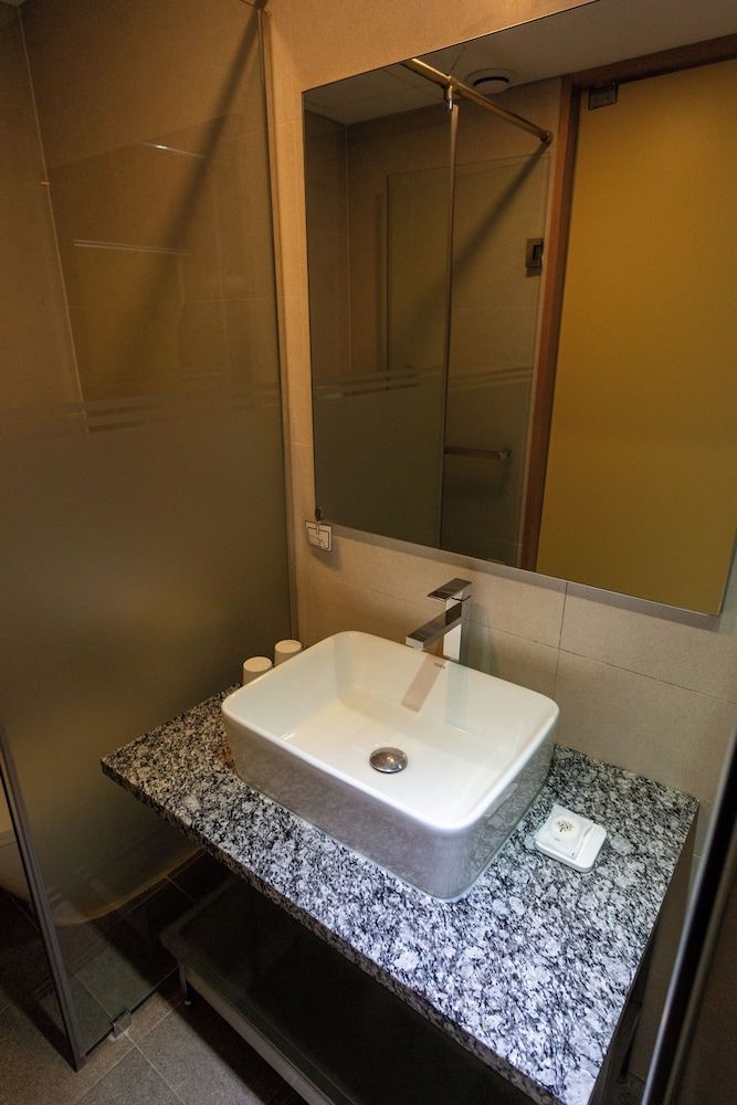 THE RECENZ Dongdaemun Hotel [Netflix] Standard Double Room 5