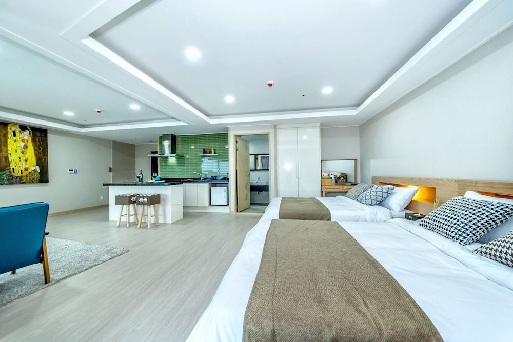 undefined Blue Whale Resort 4