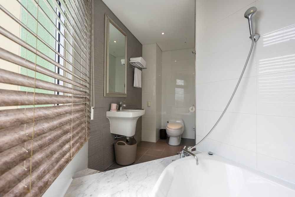 Tacet Pension Standard Room 13