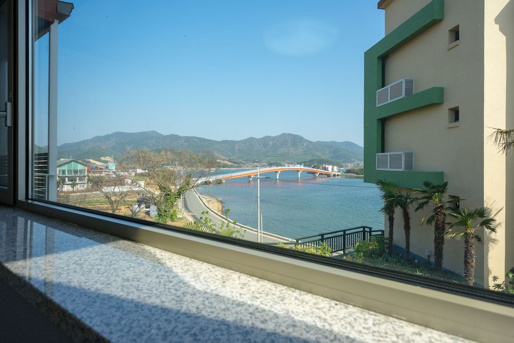 Tacet Pension Family Duplex 9