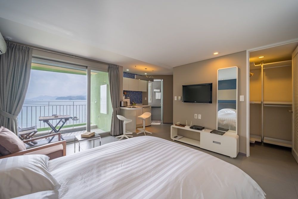 Tacet Pension Standard Room 8