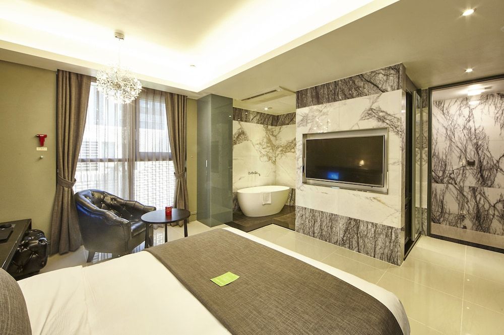 Hotel Soulhada Deluxe Double Room 6