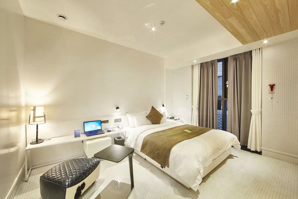 Hotel Soulhada Deluxe Double Room 10