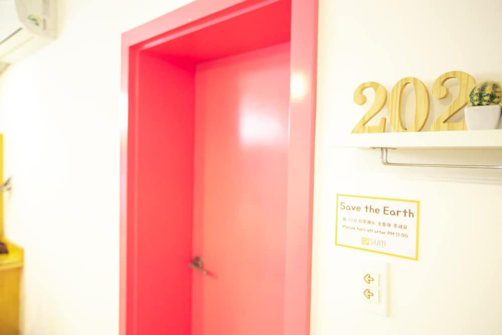 Sum Guest House Jeju Airport - Hostel Shared Dormitory, Women only (6 Persons) 4