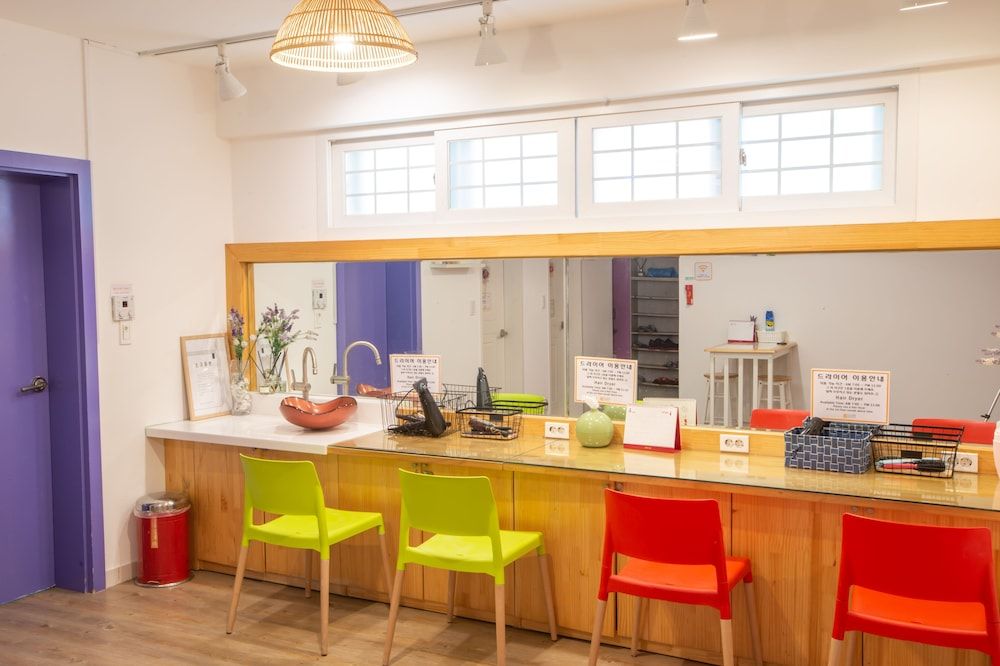 Sum Guest House Jeju Airport - Hostel Shared Dormitory, Women only (6 Persons) 7