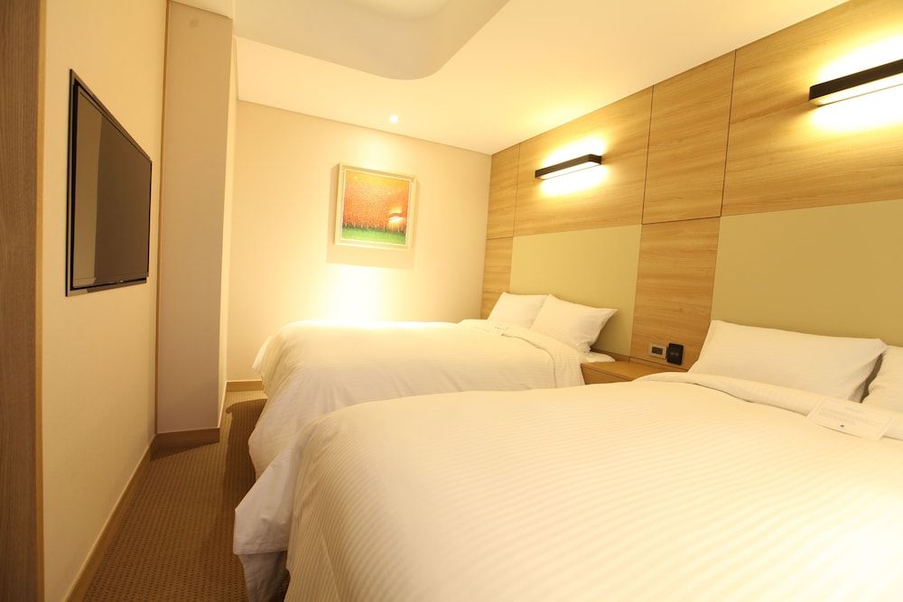 undefined Acube Hotel 5