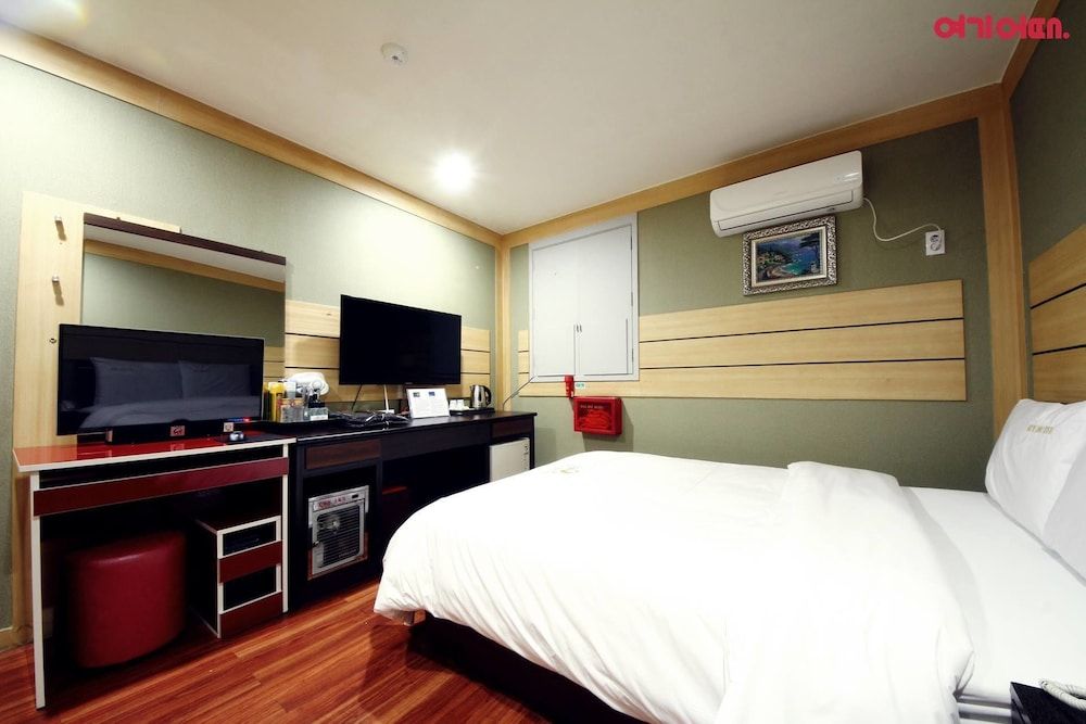 Sky Motel Standard Room 4