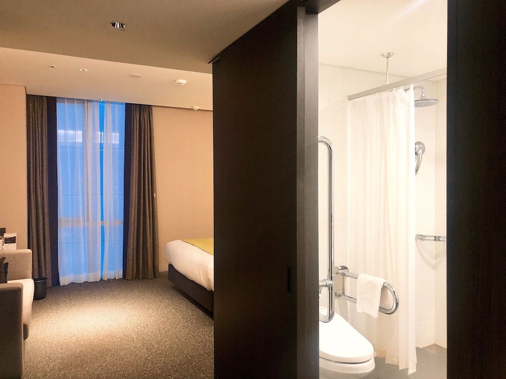 NINE TREE BY PARNAS SEOUL MYEONDONG 2 Standard Twin Room, Accessible 5