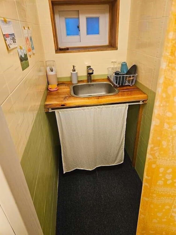 Salon de Tangza Traditional House 2