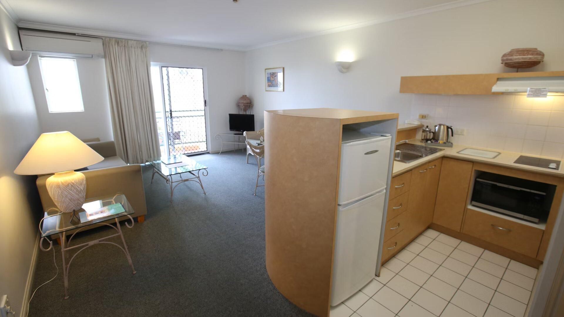 One-Bedroom Apartment Walk-In Shower