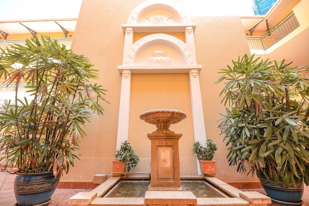 undefined Il Palazzo Boutique Apartments 6