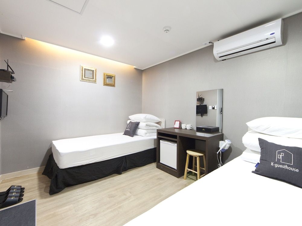 K-Grand Hostel Gangnam 1 Standard Twin Room (Self Check-in After 11PM) 4