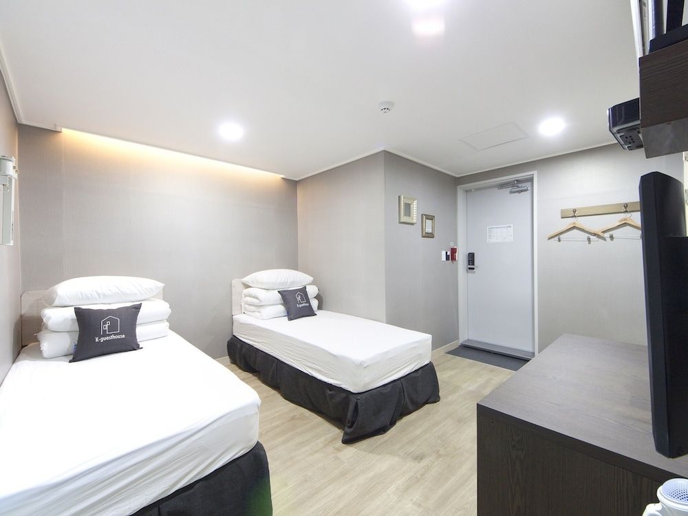 K-Grand Hostel Gangnam 1 Standard Twin Room (Self Check-in After 11PM) 2